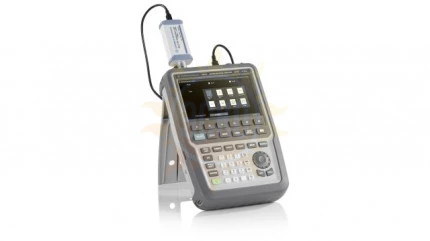 Фото Rohde & Schwarz ZNH4 - Портативный векторный анализатор цепей R&S