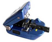 Sumitomo FC-7М-F8 - скалыватель оптических волокон (работа с лентами до 8 волокон, с контейнером для обрезков)