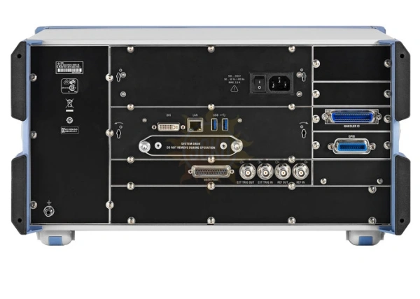 Фото Rohde & Schwarz ZND — векторный анализатор цепей